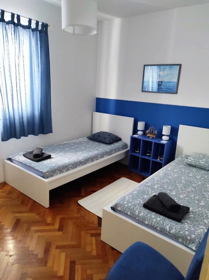Lumar Holidays And Apartments Preko Extérieur photo