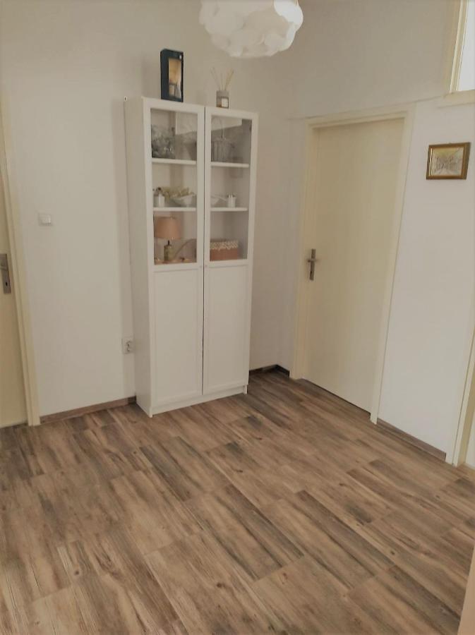 Lumar Holidays And Apartments Preko Extérieur photo