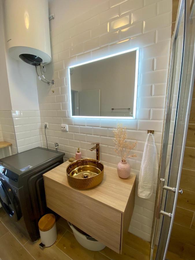 Lumar Holidays And Apartments Preko Extérieur photo