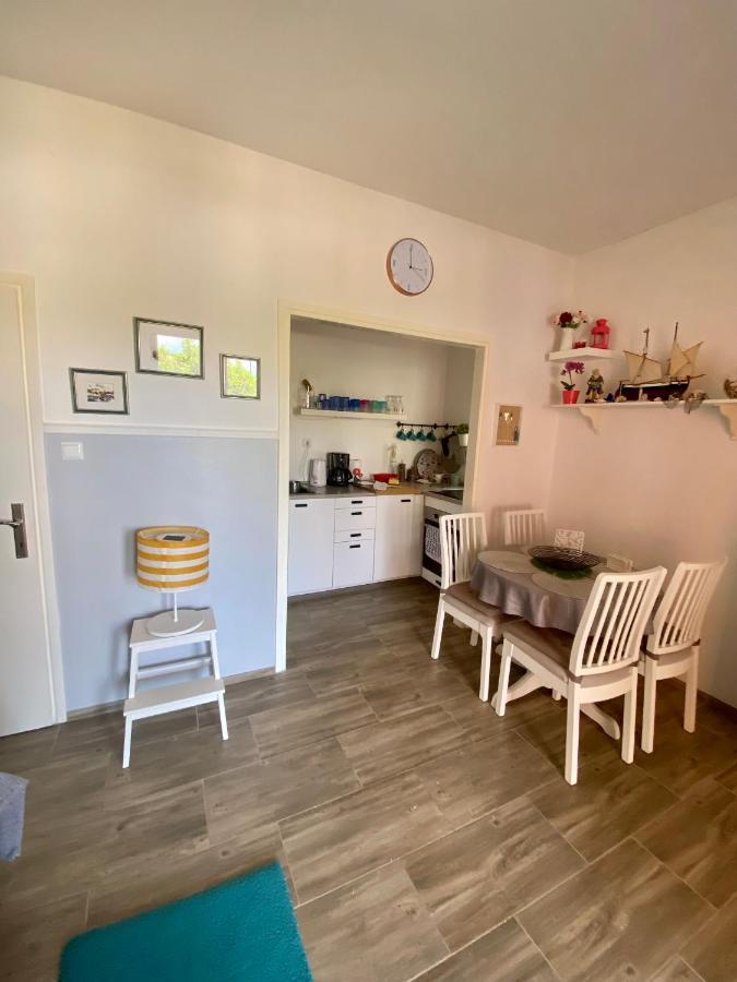 Lumar Holidays And Apartments Preko Extérieur photo